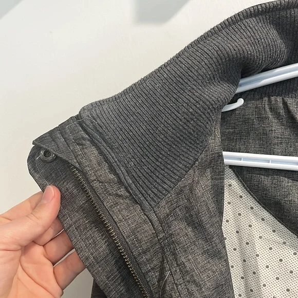 THREE STONES Jacket - Picture 9 of 12